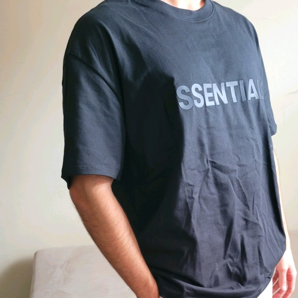 FOG ESSENTIALS BLACK TEE M